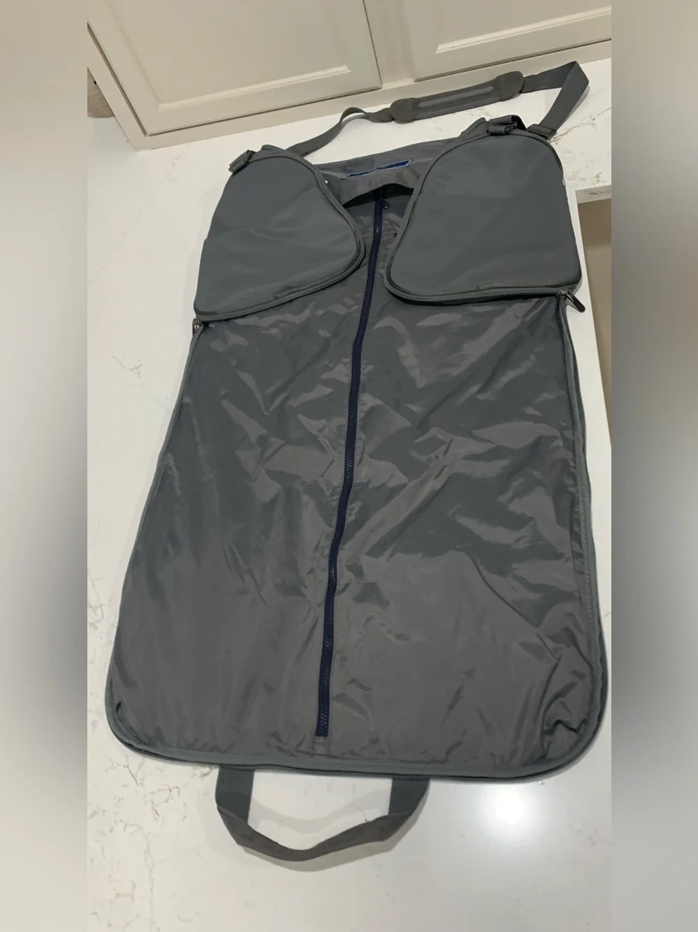 STITCH - ULTIMATE GARMENT BAG Duffel Travel Bag - Gray